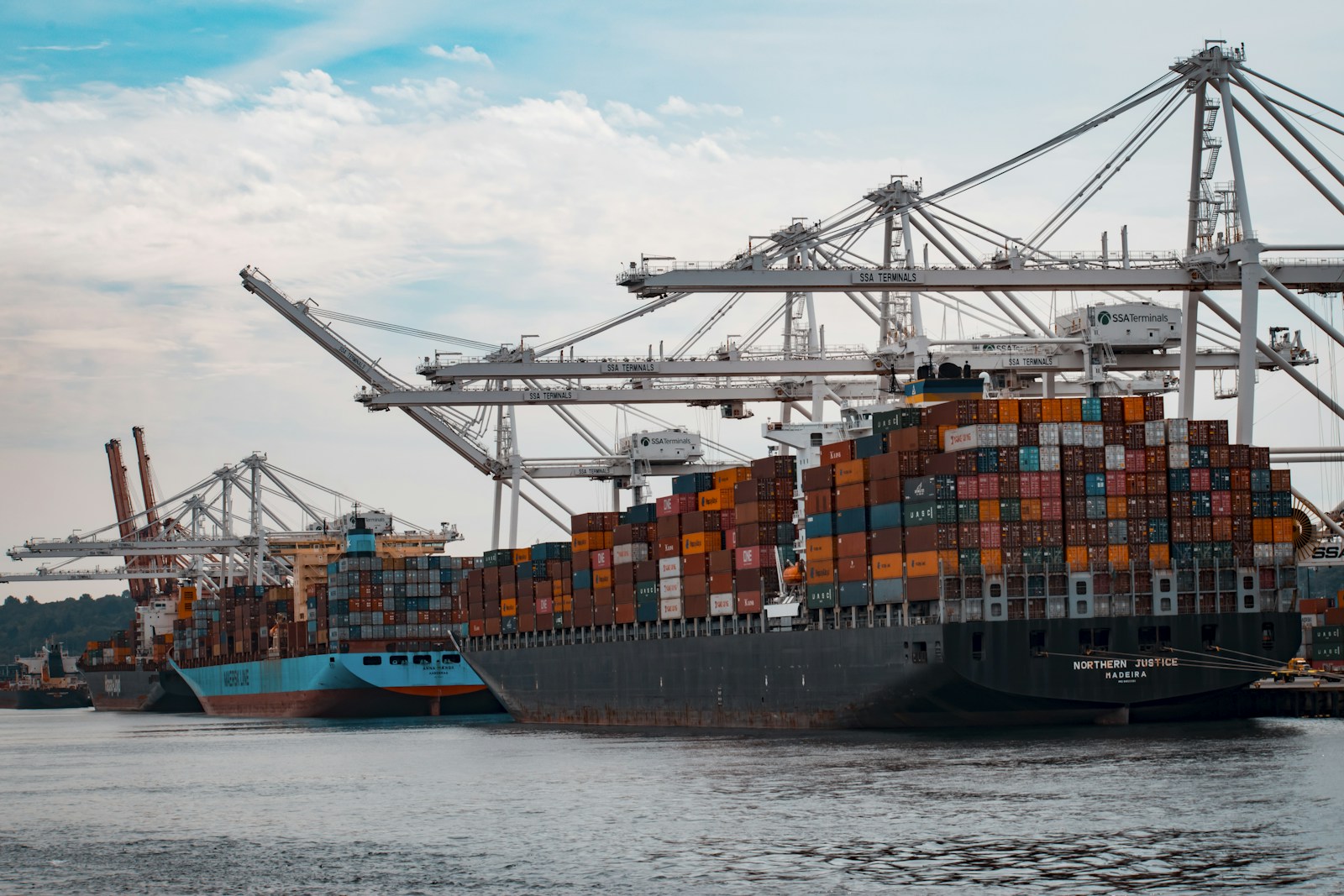 Container terminal and deck supply operations