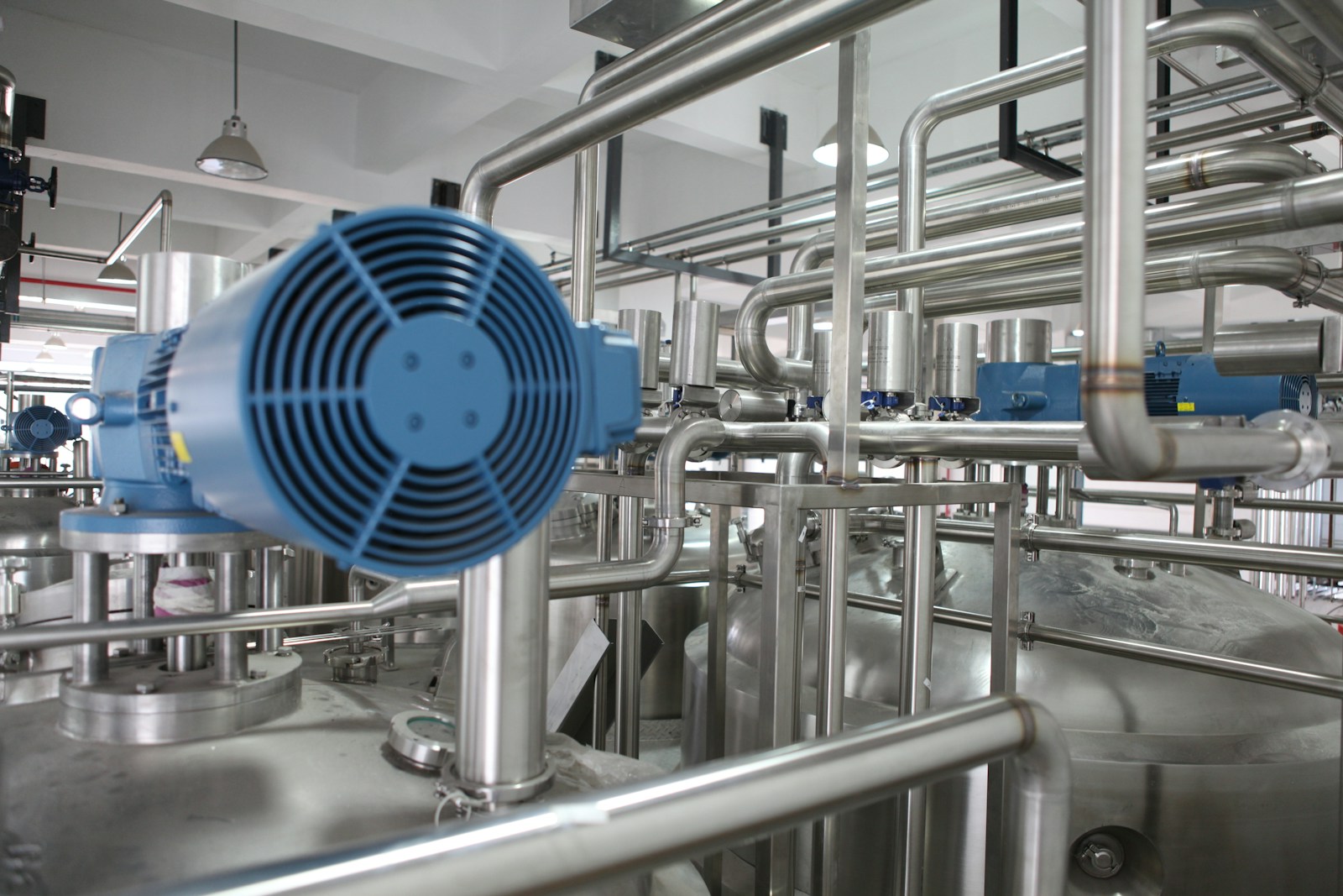 Engine room machinery and technical stores